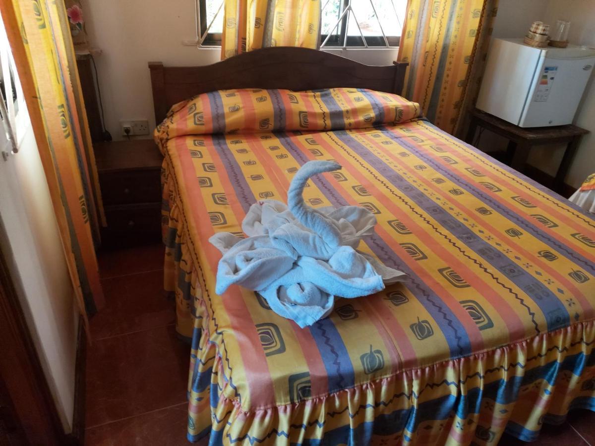 Coco Bay Villa Baie Sainte Anne エクステリア 写真